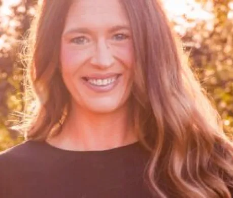 Sarah Carr