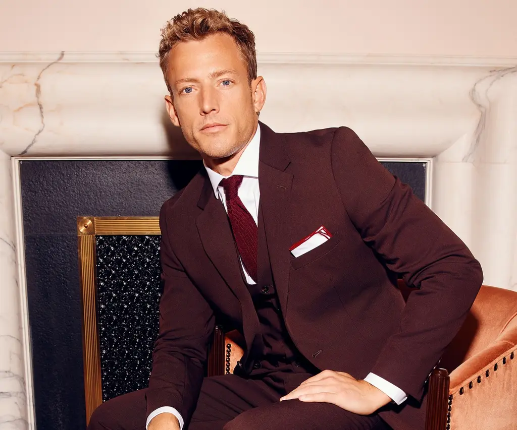 Suit Shop